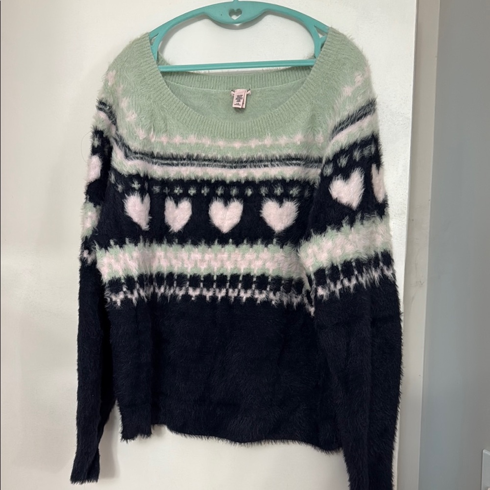 Victoria's Secret Navy and Green Heart Sweater